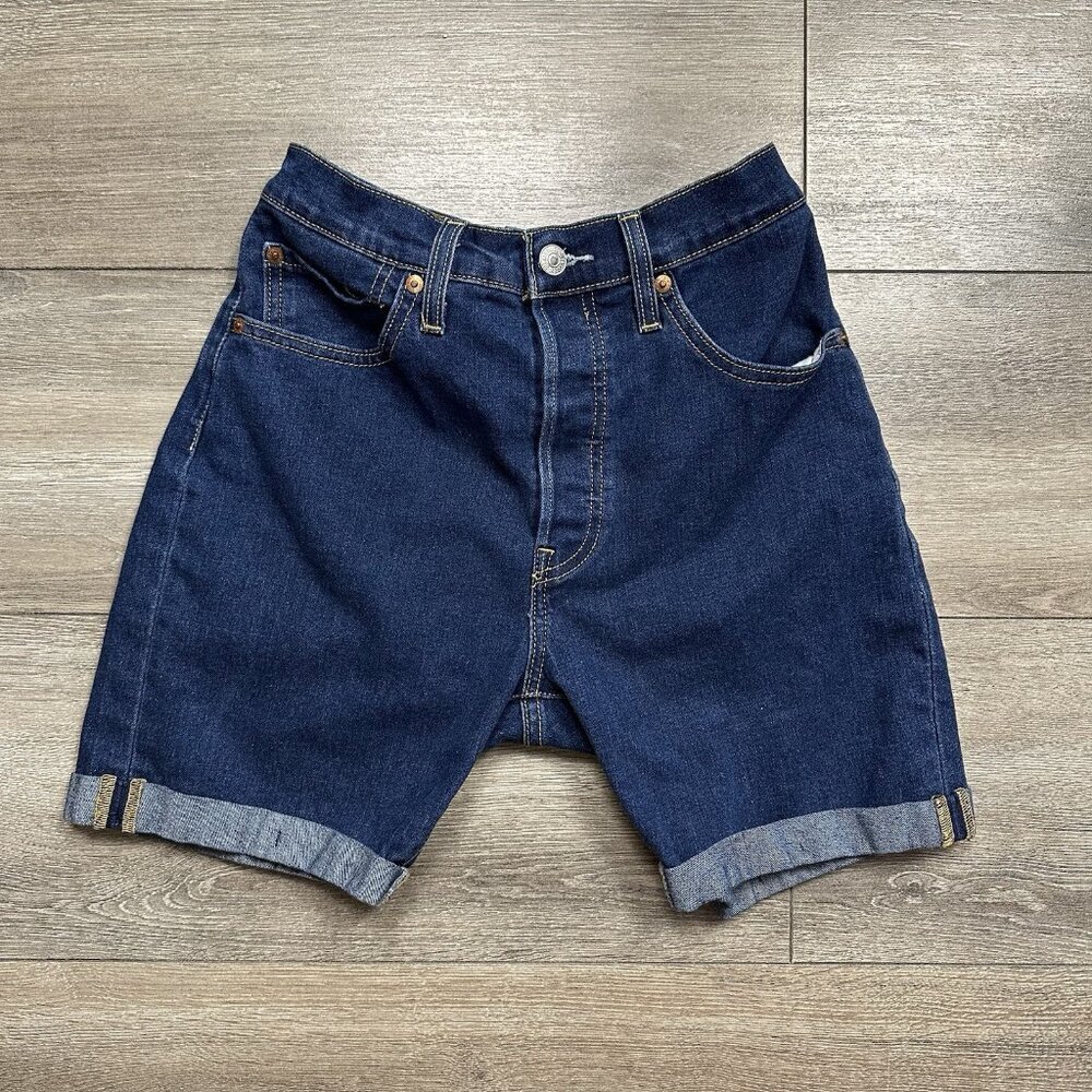 Levis 501 S Women's Shorts Size 28  Inseam 4" Cuffed High Rise Elastic Waste